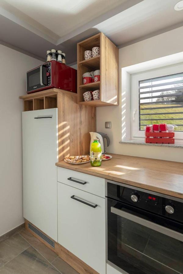 Holiday House Vikend Polzela Екстериор снимка