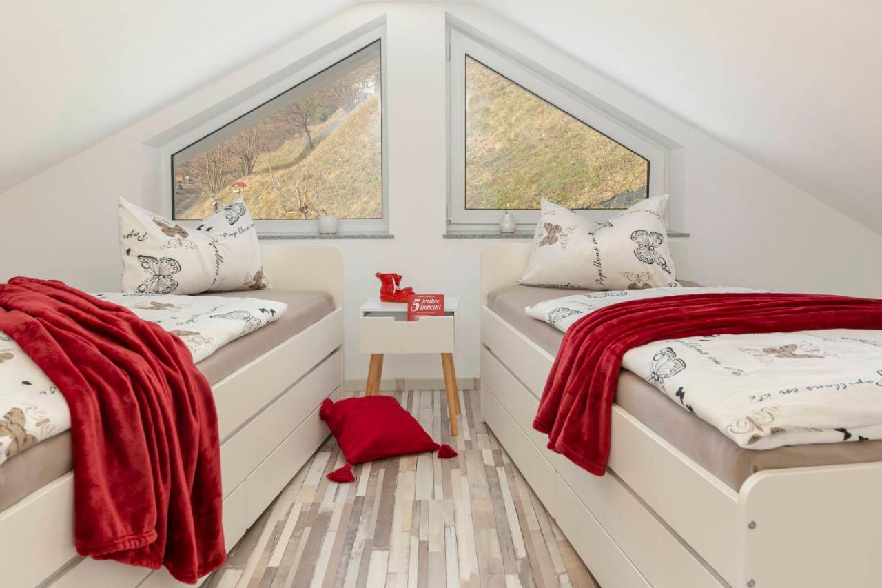 Holiday House Vikend Polzela Екстериор снимка